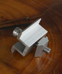 Bát chữ U kẹp giữa pin năng lượng mặt trời 40m